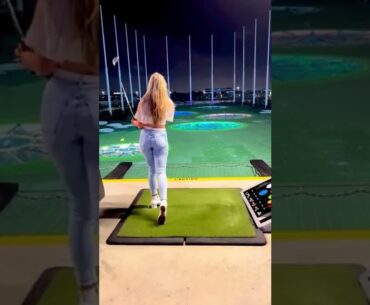 Hot women | Golf swing slow motion | Golf swing basics | Hot ladies #golf #shorts #golfgirl