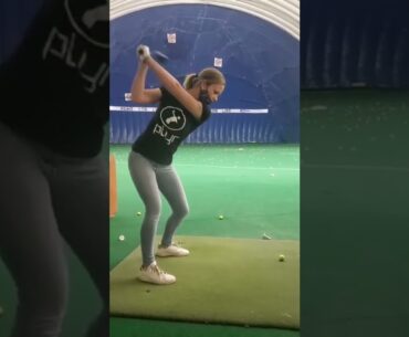 Hot women | Golf swing slow motion | Golf swing basics | Hot ladies #golf #shorts #golfgirl