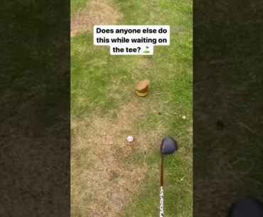 THINGS GOLFERS DO WHILE WAITING ON THE TEE....| SUBSCRIBE FOR MORE #golf #shorts #golfshorts