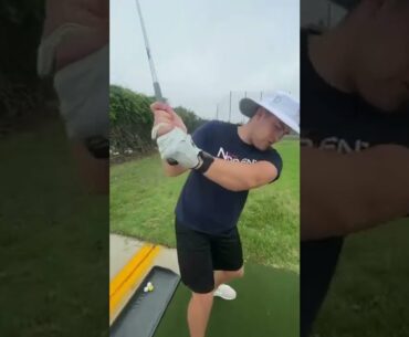 Golf Champion Wrist Angles. Hackmotion