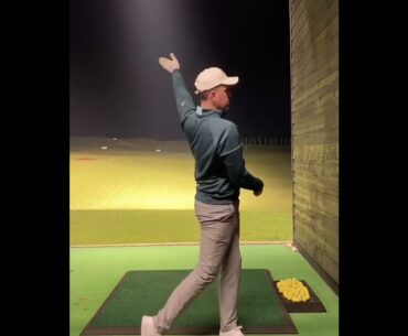 For anyone who thins the ball with irons and wedges, this video from @clubfaceuk is sure to help
