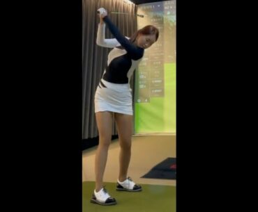 이분공치시는건 자주봤는데 너무 부러운 스윙이에요ㅎ  #golf #short  #골프  | GOLF VN