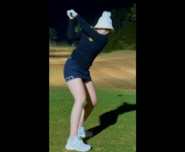 어쩜 이리도 멋있을수가 😍😍😍👏👏👏❤️❤️❤️  #golf #short  #골프  | GOLF VN