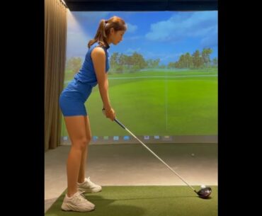 스윙 너무 예뻐요!!!! 😍 #golf #short  #골프  | GOLF VN