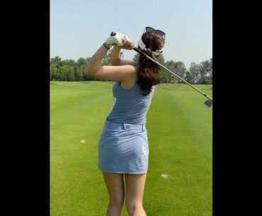 우와 코어로 시작하는 다운스윙 끝내주십니다 #golf #short  #골프  | GOLF VN