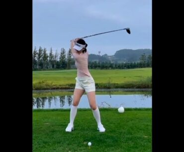 한프로님 멋지고 예쁘고 다하십니다,,😍👏 #golf #short  #골프  | GOLF VN