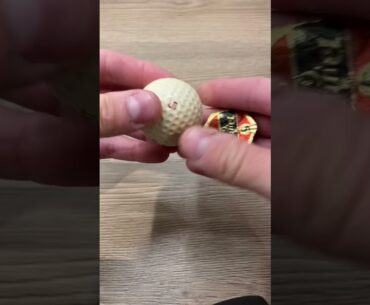 What’s inside a vintage Dunlop 65 golf ball