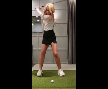 스윙 참 깔끔하네요~~^^  #golf #short  #골프  | GOLF VN