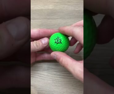 What’s inside a Strata 2 boom golf ball?