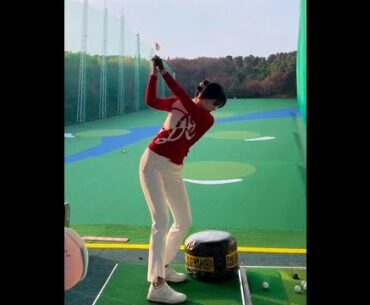 이 프로님! 스윙이 넘 유연하고 소프트하네영~^^🔥🔥😍😍!!!   #golf #short  #골프  | GOLF VN