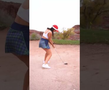 playing in the snow | GOLFSHORT  #shorts