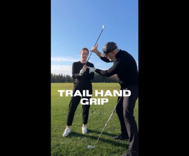 Trail Hand GOLF GRIP and RELEASE | Wisdom in Golf #shorts |