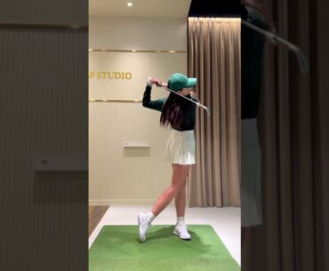 Klpga @yullin_hwang #golfgirl #golfer #golf #golfswing