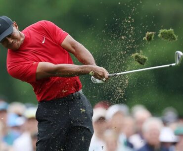 Tiger Woods makes the Hardest Shots Look Easy