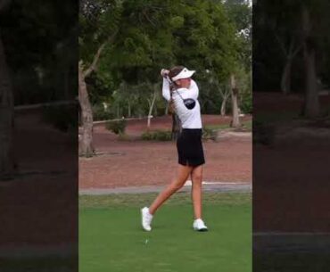 Golf Girl Smashes That Drive #golfswing #golfgirls