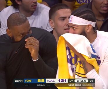 Caption LeBron and Anthony Davis Enjoying Lakers Blowout Win 😂