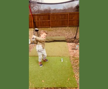 3 year old TANKS #golf #golfswing #shorts #shortsfeed