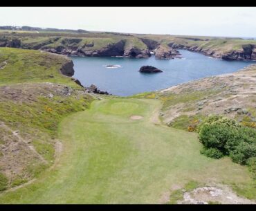 Golf de Belle Ile en Mer - drone aerial video - bleu - Hole#05