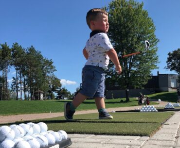 Toddler from Sudbury wins international golf swing competition