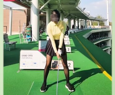 예술적인 골프스윙입니다! KLPGA 프로 이루나 미녀골퍼의 계속보게되는 퍼펙트 골프스윙~!