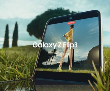 Galaxy Z Flip3: Flex Mode for your swing | Samsung