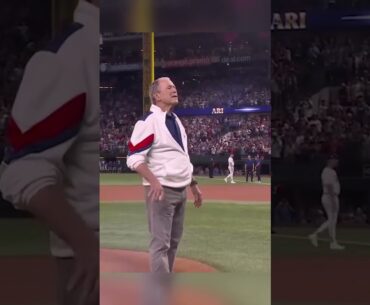President George W. Bush throws out first pitch at World Series 🔥 ⚾️ #worldseries