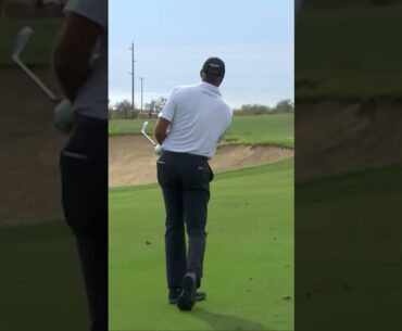 Matt Kuchar Builds a SNOWMAN