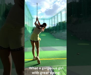 What a gorgeous Korean lady golfer with great swing!!! #beautiful #golf #shorts