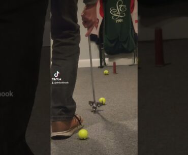 #golf #duckhook #putt #sidesaddle #green #putting #hardwork #practice #basement #test #tickle