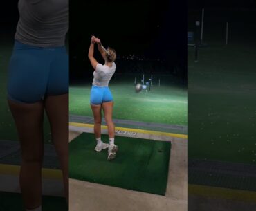 Mollie Louise #golf #golfswing #shorts