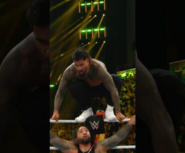 The moment Jey Uso made history by pinning Roman Reigns, giving us one of the greatest moments 🙌