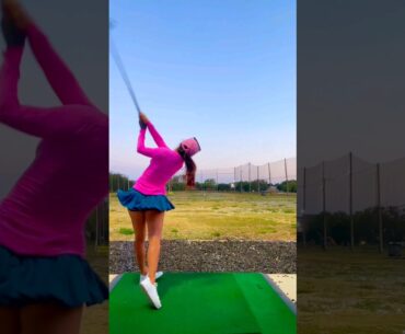 Jess Negromonte #golf #golfswing #shorts