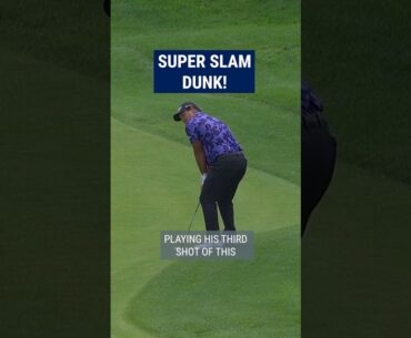 Patrick Reed's AMAZING slam dunk! 🤯