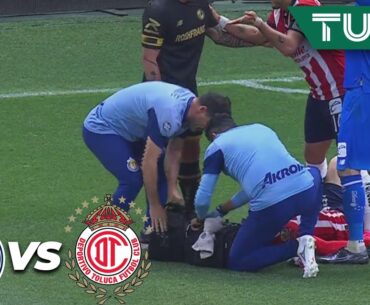 ¡Terrible golpe al rostro de Pavel Pérez! | Chivas 0-0 Toluca | CL2024 - Liga Mx 4tos | TUDN