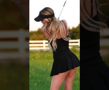 Amazing Golf Swing you need to see | Golf Girl awesome swing | Golf shorts | Paige Mackenzie