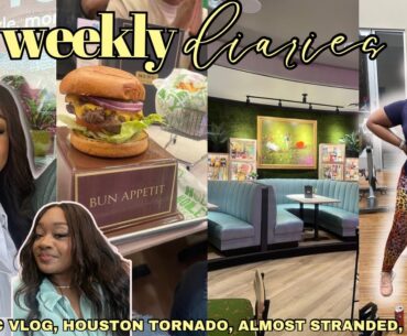 Houston Vlog: CHAOTIC Week In The Life, ALMOST STRANDED IN TORNADO, Errands, Golf Date, & More!