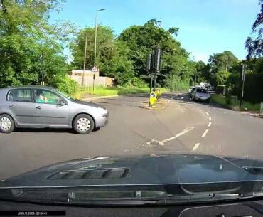 Impatient Lady Driver - AF57ZXS VW GOLF - A318 New Haw Road - Addelstone