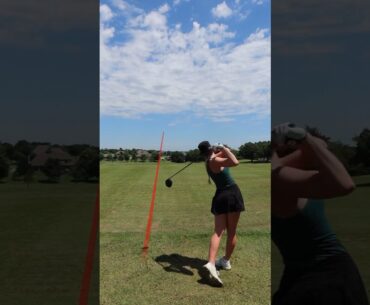 Who loves the shot tracer?! #golfgirl #golfshot #golfswing