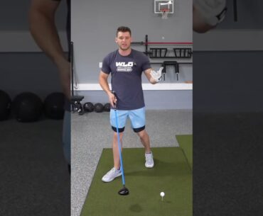 Strong grip vs weak grip when creating lag #golf #golfswing  #golftechnique #golfingtips