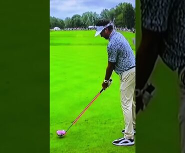 Bubba Watson annihilates a golf ball is fun! #theopenchampionship #bubbawatson #golf