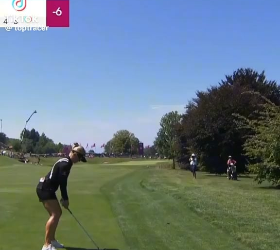 Charley Hull with an epic club twirl