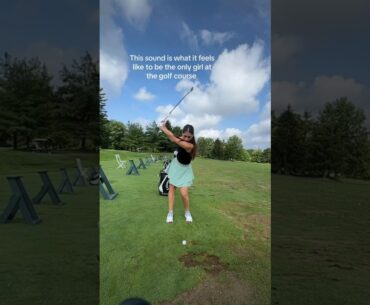 Girl golfers, can you relate? #golfgirl #ladygolfers #golfswing #golfcourse #relatable