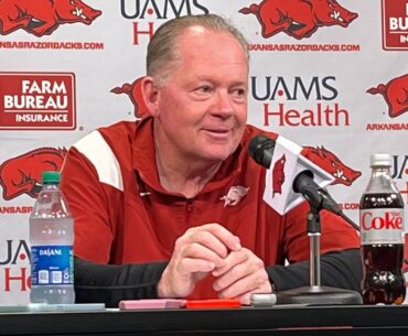 Arkansas OC Bobby Petrino talks spring practice