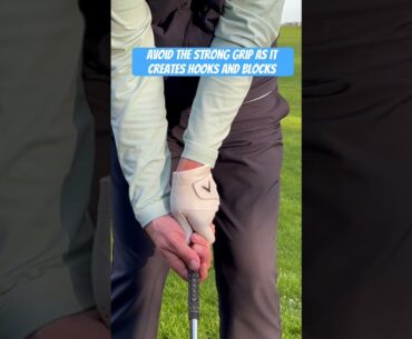 Master the perfect golf grip for powerful long and straight golf shots. #golfgrip #golftips