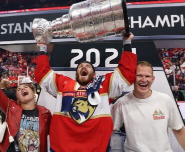 Tkachuk family celebrates a Stanley Cup, finally ❤️