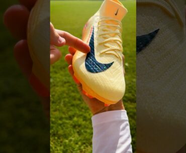 ASMR unboxing Mbappe’s NEW Superfly 10