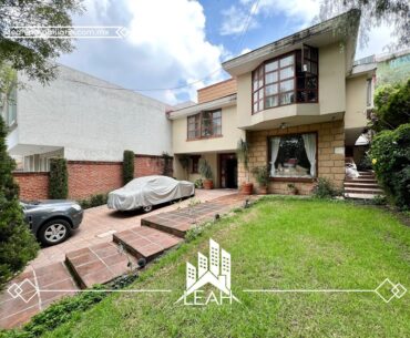 Casa en Venta dentro del Club de Golf Bellavista, ideal para renovarse al gusto.