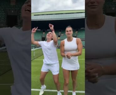 Find a friend who will dance on court with you 🫶🕺 #Wimbledon #Shorts #Tennis