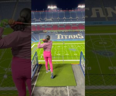 ⛳️ Play 9 Holes of golf with me inside the Nissan Stadium. #UpperdeckGolf #TennesseeTitans