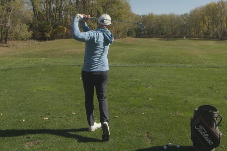 Former golf pro shares his story of recovery after elbow injury